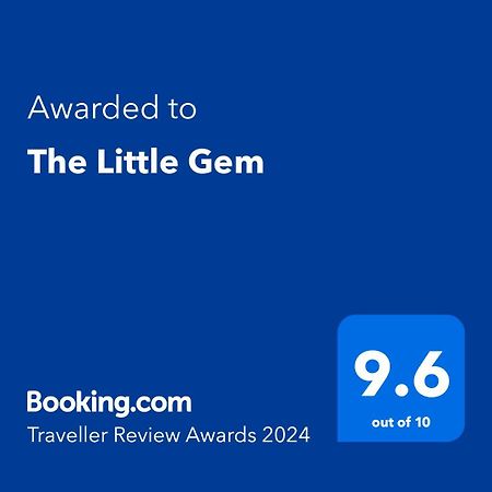 Отель The Little Gem Waitara Экстерьер фото